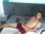 Juniior- bongacams livecam show performer room profile