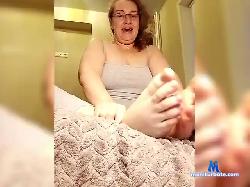 StrictMommy bongacams live cam performer profile