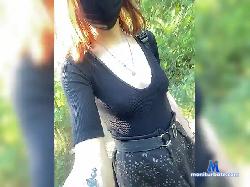 MiraMoona bongacams live cam performer profile
