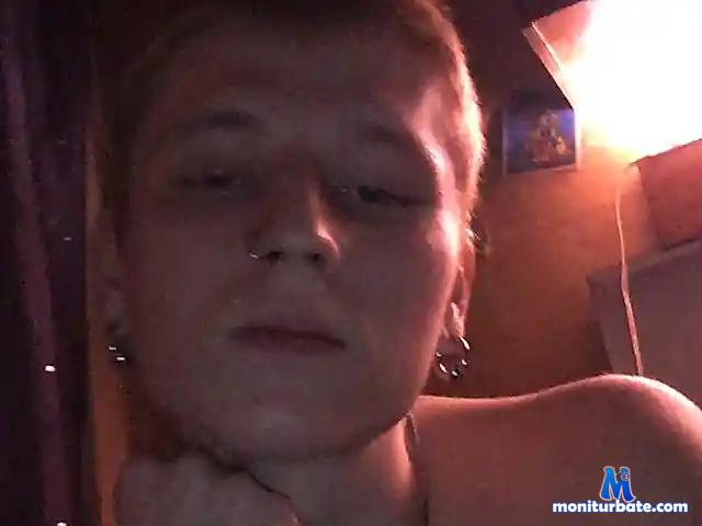 ygtar bongacams performer male