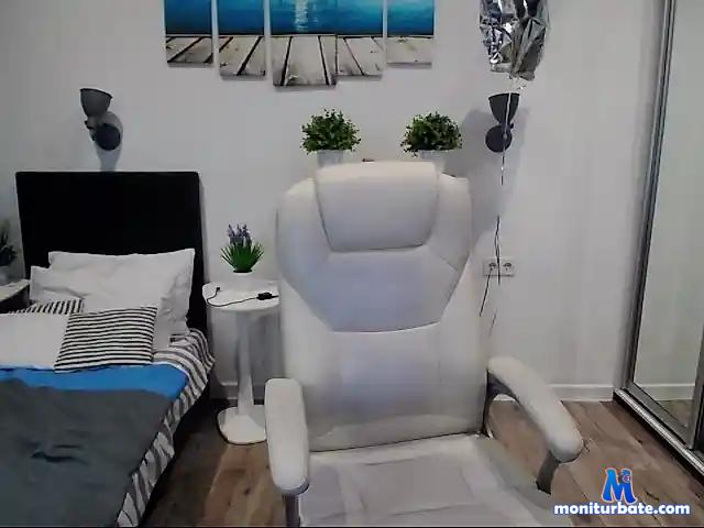 Vi-Vian bongacams performer female