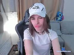 EmmaMillss bongacams live cam performer profile