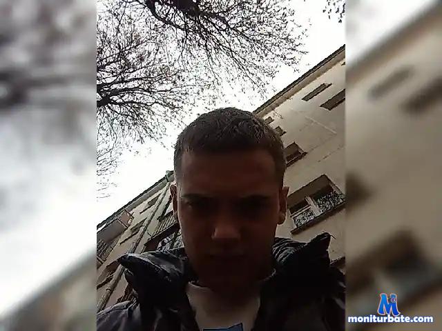 AlekseyRise bongacams performer male