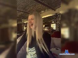 -Kat- bongacams live cam performer profile