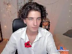 shaved-n-curly bongacams live cam performer profile