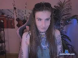 JuleTrill bongacams live cam performer profile
