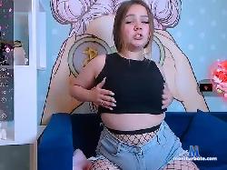 LittleMollywow bongacams live cam performer profile
