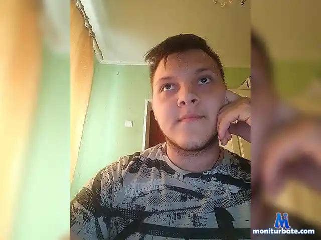 Omega-Kir bongacams performer male