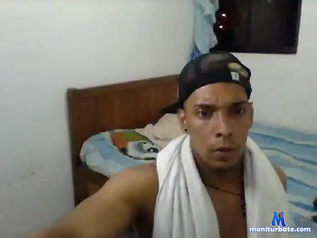 danilatinhot bongacams performer male