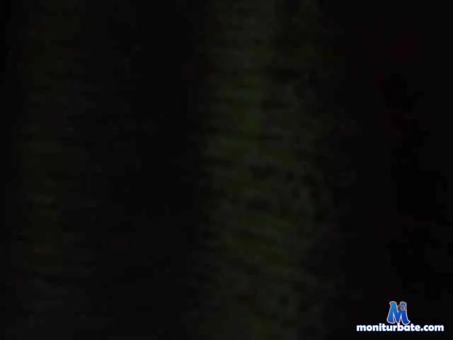 Dimas23c bongacams performer male