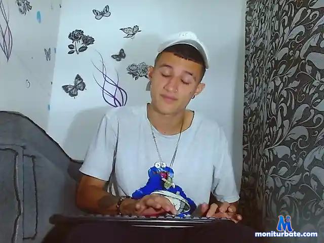 BIG-DICK1 bongacams performer male