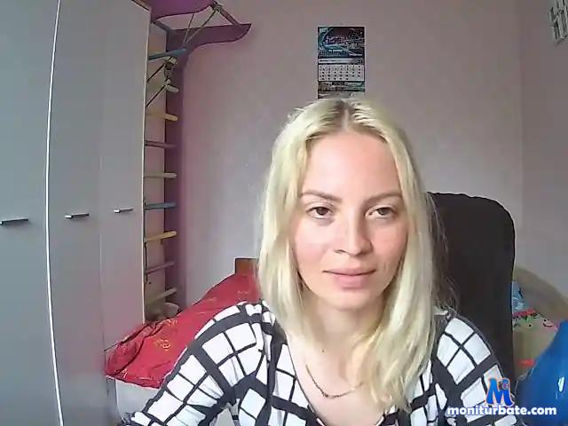 SabrinaJaxx bongacams performer female