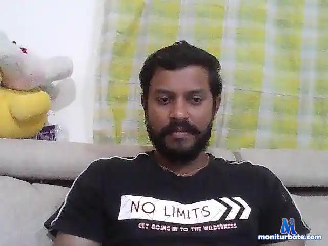 MorningBee bongacams performer male