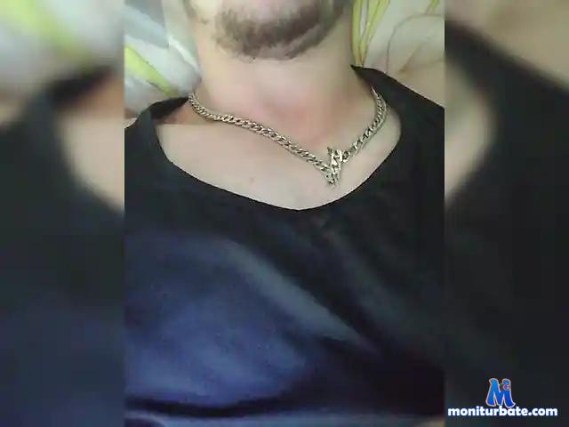 Menidolk bongacams performer male