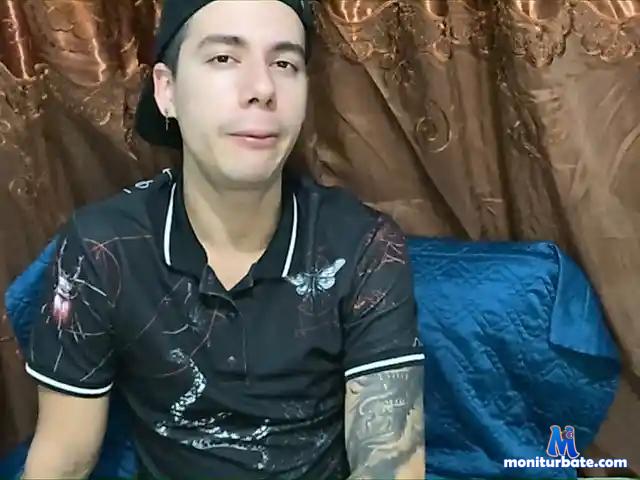 TrisGabrielo bongacams performer male