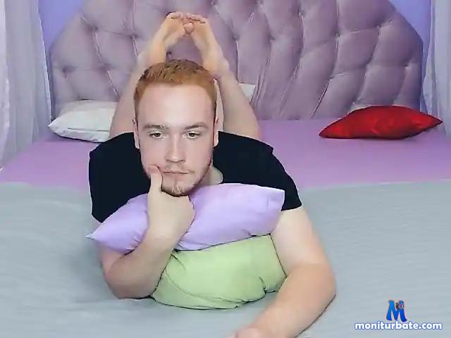 StivenGinger bongacams performer male