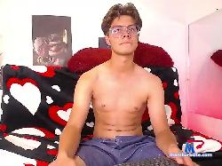 Arseniy-pavel bongacams live cam performer profile