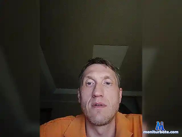 CheniPOPA bongacams performer male