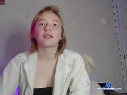 Sexxy-lexy bongacams live cam performer profile