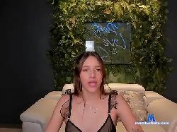 ameliegraham bongacams live cam performer profile