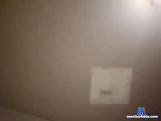 Fuchur1 bongacams performer male