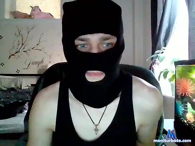888Leopard888 bongacams performer male