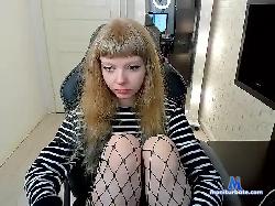 deadblondee bongacams live cam performer profile