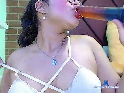 CharlotteJade bongacams live cam performer profile