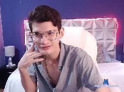 Jeffrey4- bongacams live cam performer profile
