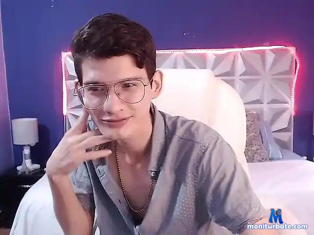 Jeffrey4- bongacams performer male