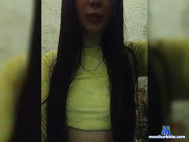 Sex-Banditka bongacams performer female