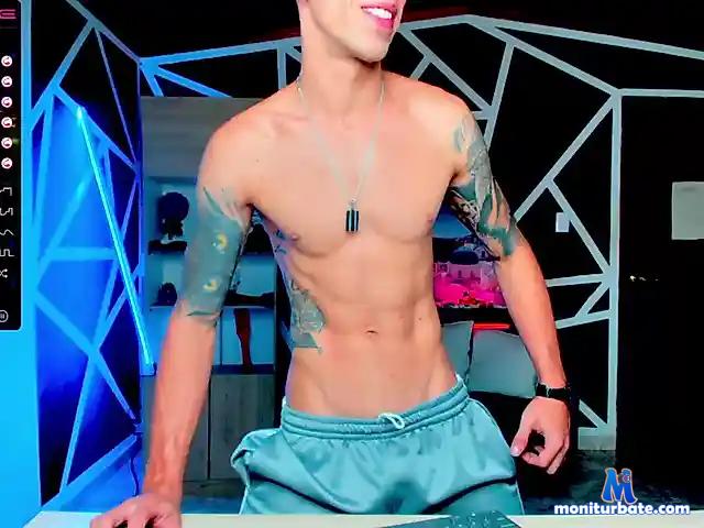 Aaron-swt bongacams performer male