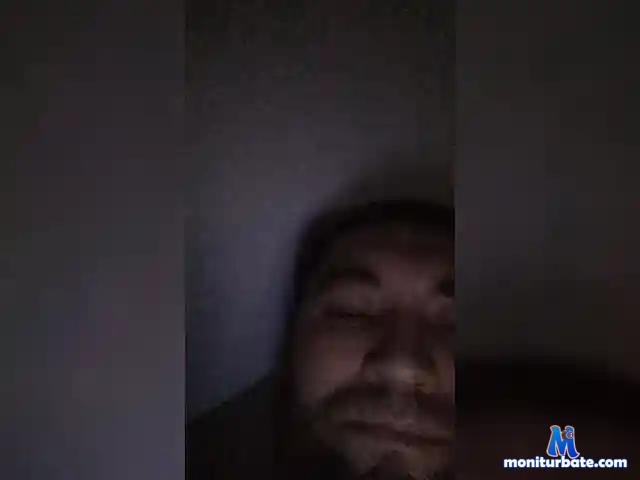 FrankXWest bongacams performer male