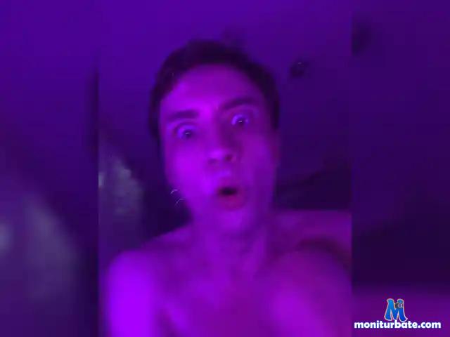 fasfadik bongacams performer male