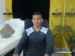 big-cinnabon bongacams live cam performer profile