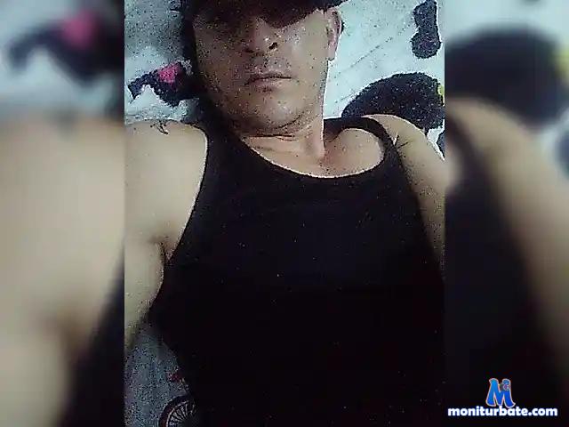 Andresdiaz001 bongacams performer male