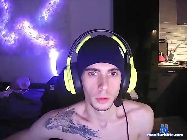 liketin05 bongacams performer couple of 2 males