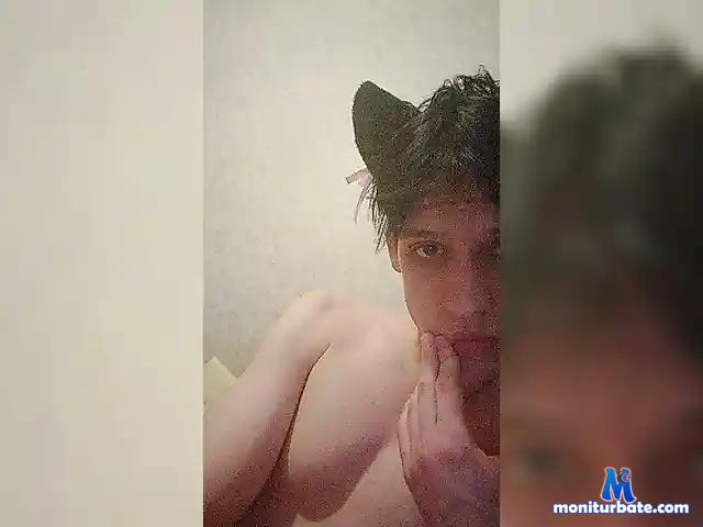 Senyadog bongacams performer male