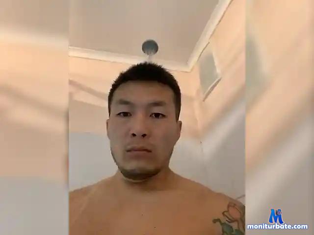 Maxki000 bongacams performer male