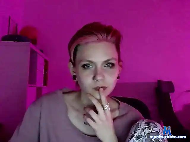 chainmailgirl bongacams performer female