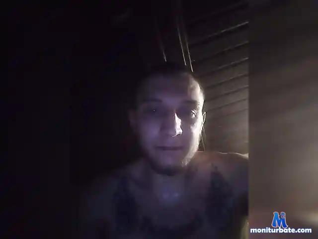 Sexmashine16 bongacams performer male