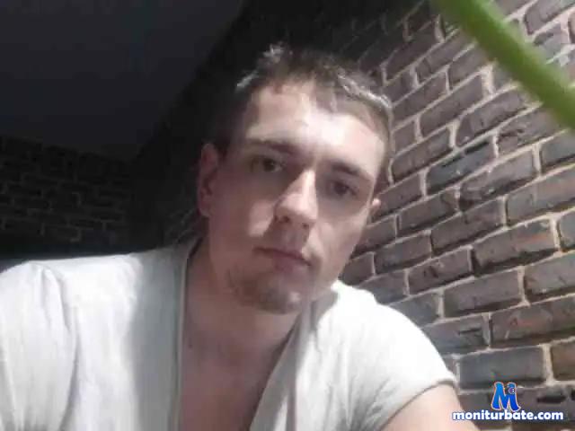 SweetMMM bongacams performer male