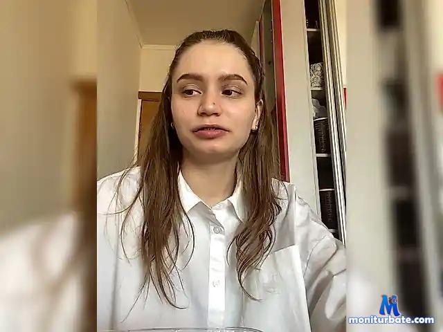BellaMoragana bongacams performer female