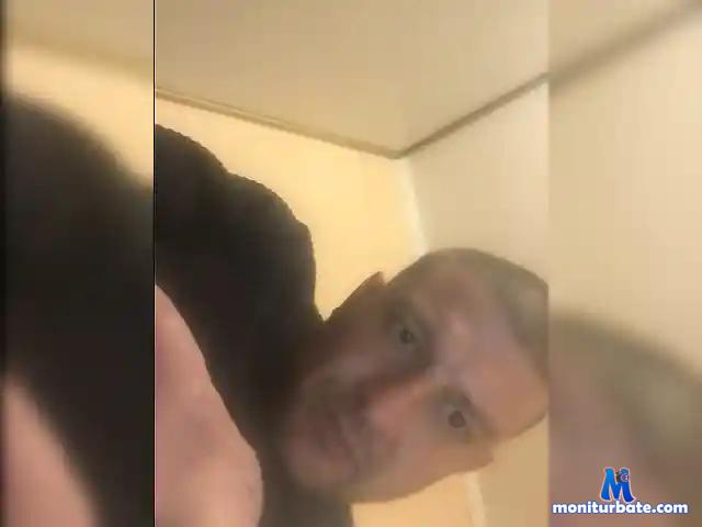 daddycucklove bongacams performer male