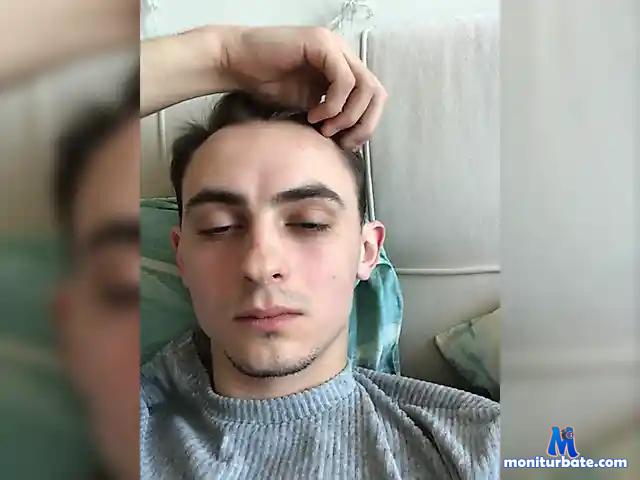 Leva2204 bongacams performer male