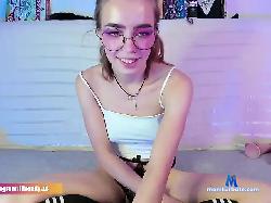 lil-Candy bongacams live cam performer profile