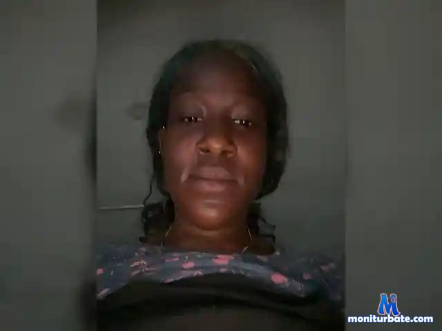 PrettyDoubleG bongacams performer female
