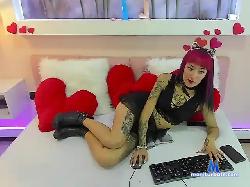 LunaWitch bongacams live cam performer profile