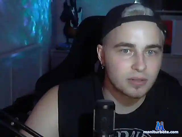MILK-RAPHAEL bongacams performer male