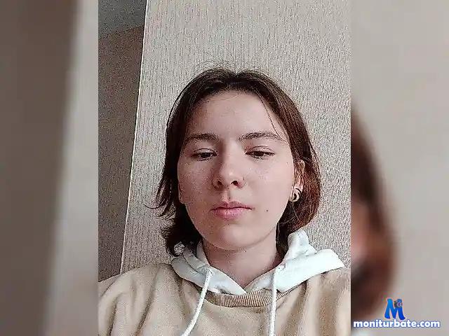 Leypaof bongacams performer female